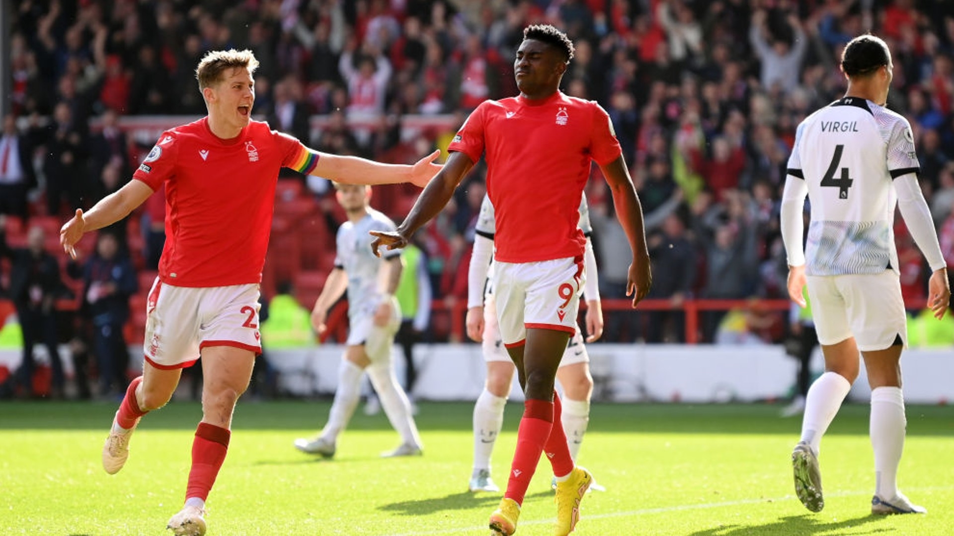 赛季保持竞 赛季保持竞